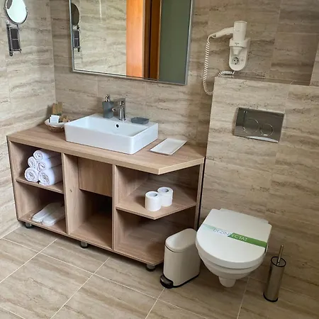 Bellestay Apartment *